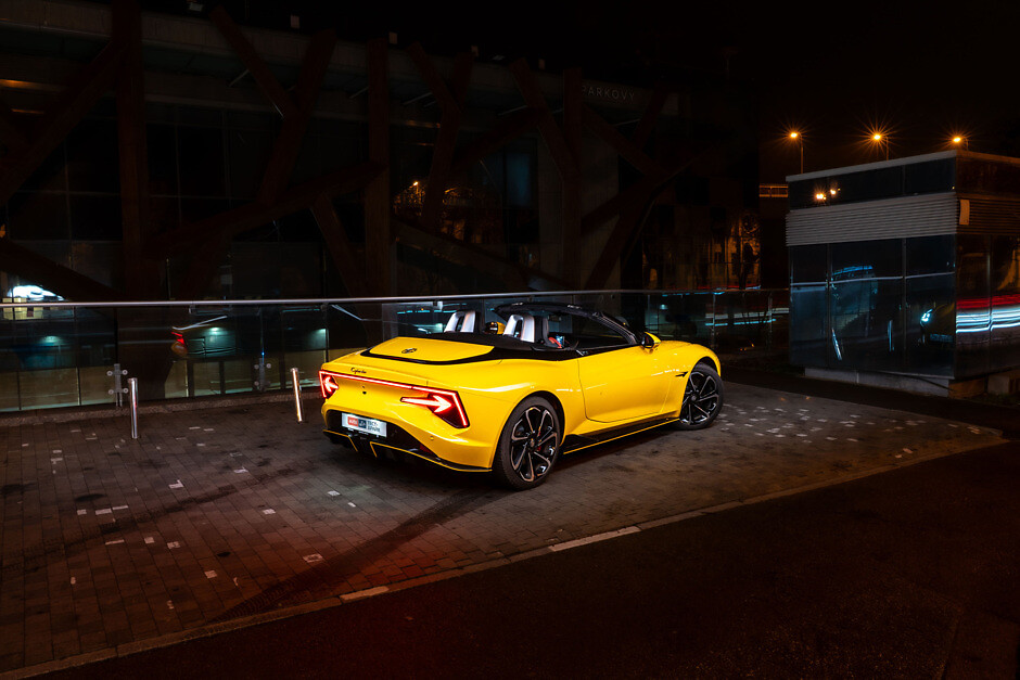 mg cyberster auto ria