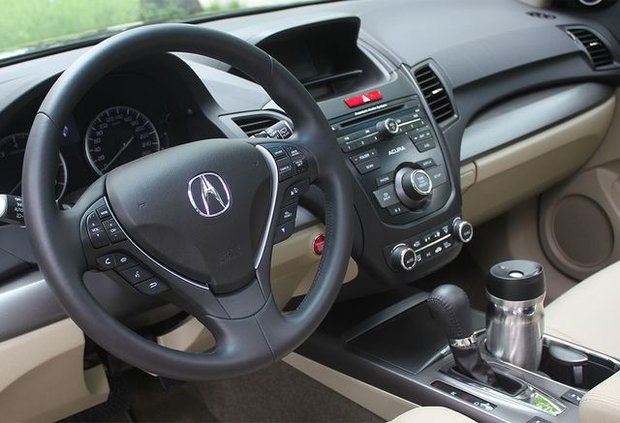 РўРµСЃС‚-РґСЂР°Р№РІ Acura RDX