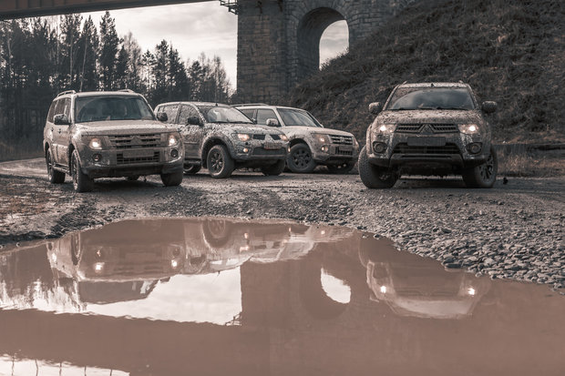 грязный автомобиль грязный автомобиль