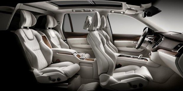 Volvo XC90 фото