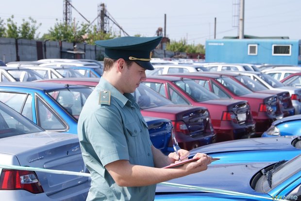 транспортные средства чаще всего ввозят из-за рубежа