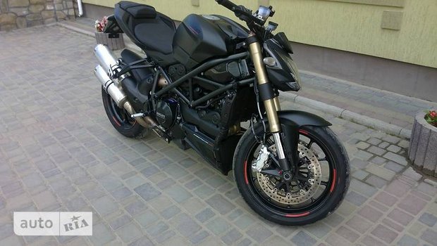 Ducati Streetfighter