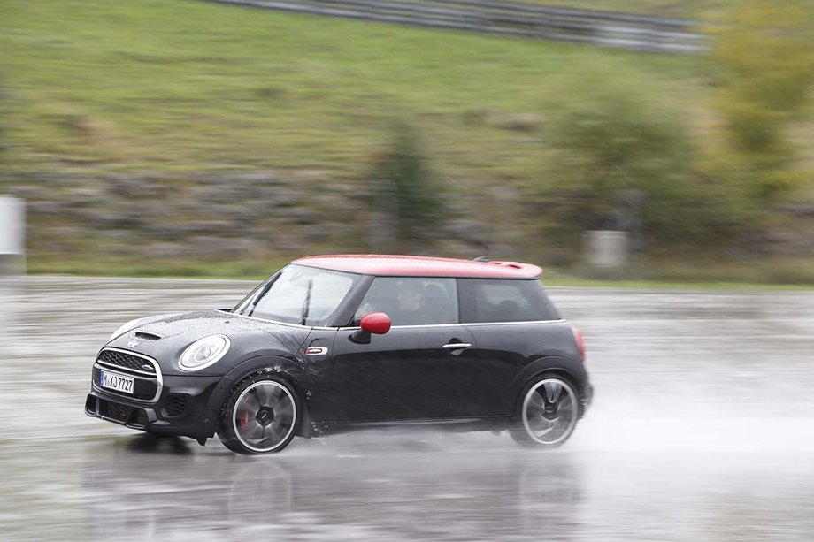 MINI JCW