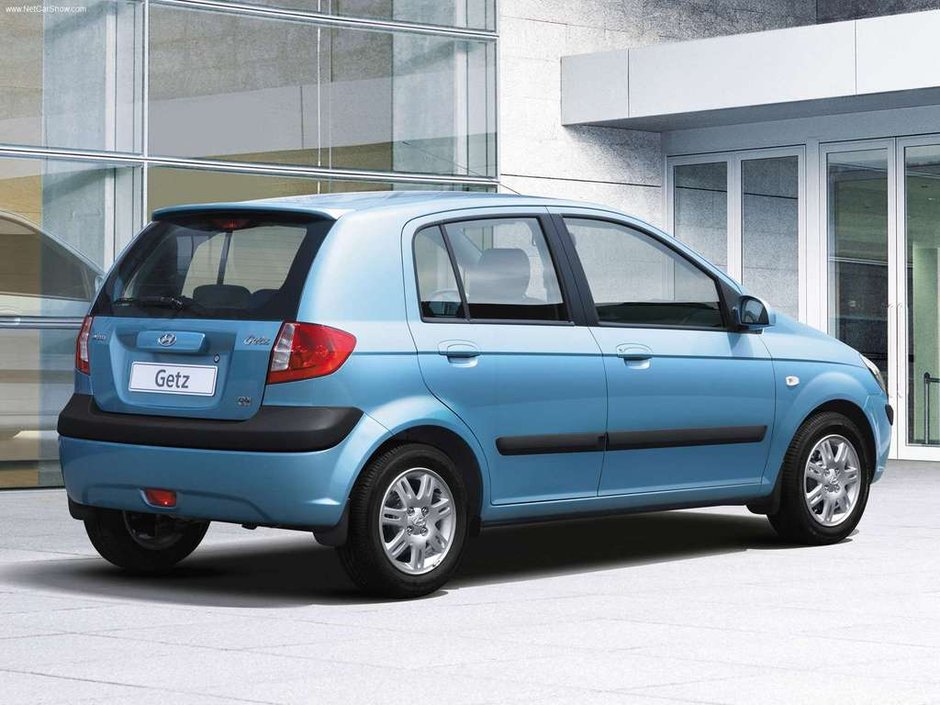 AUTO.RIA – Выбираем лучший семейный хэтчбек между Hyundai Getz и Suzuki ...