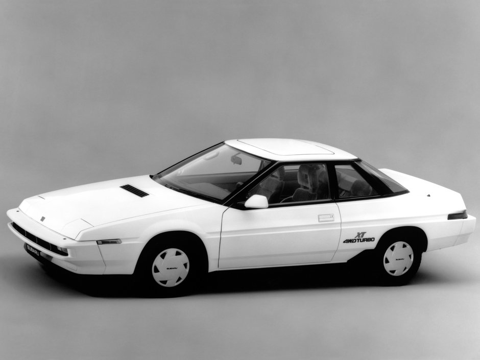 Subaru XT