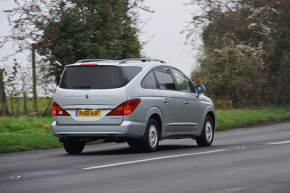 Ssang Yong Rodius