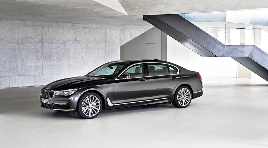 BMW 7-Series 2016 фото