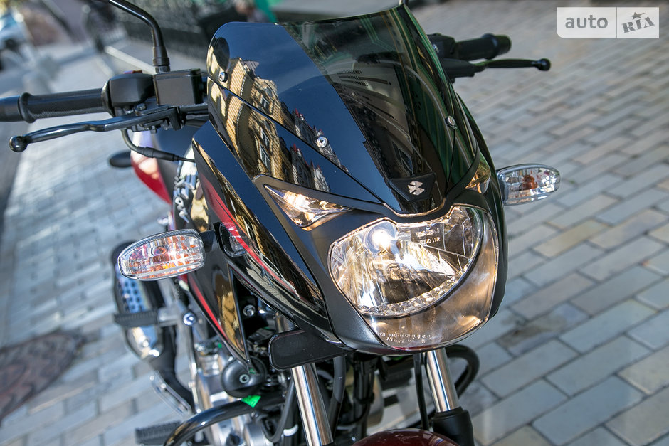 bajaj pulsar