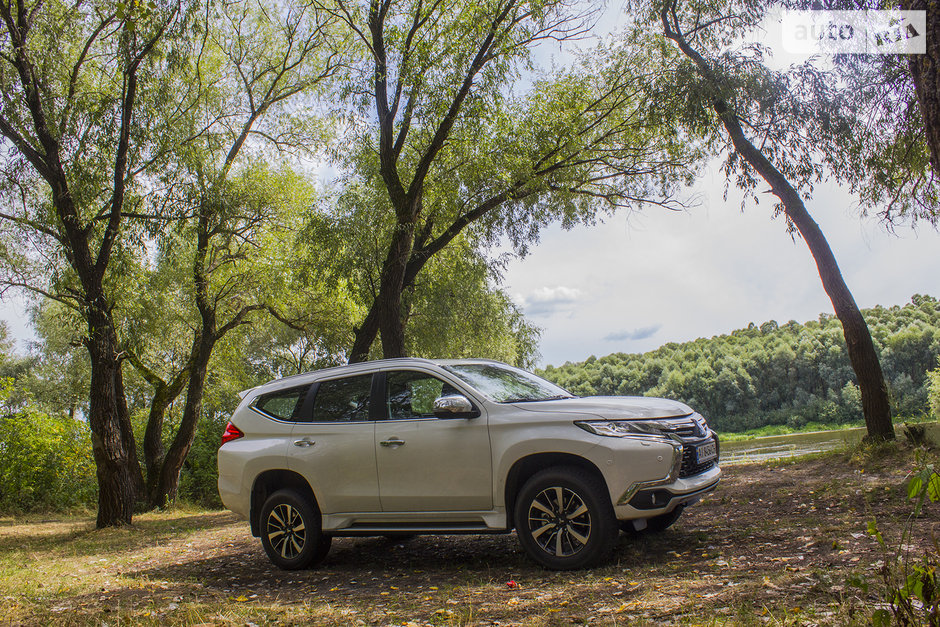 Mitsubishi Pajero Sport