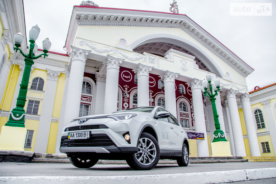 toyota rav4 hybrid