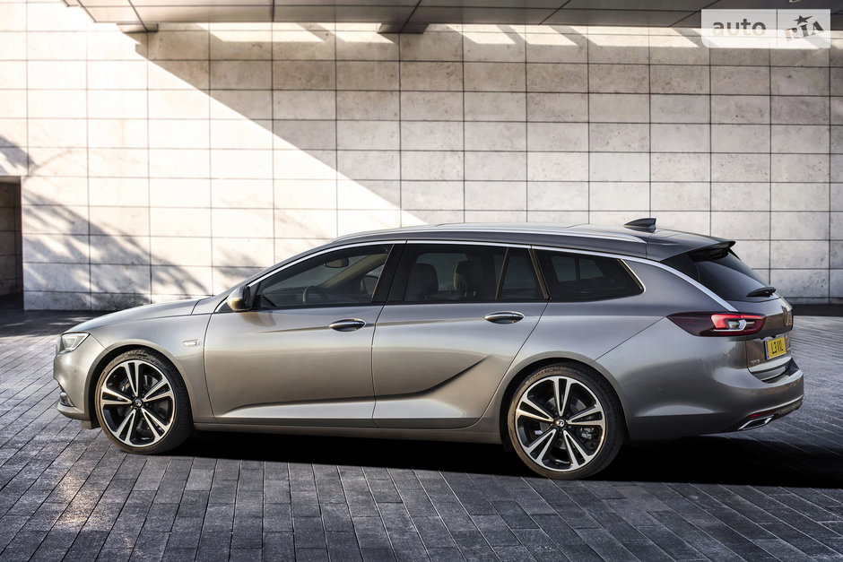Универсал Opel Insignia