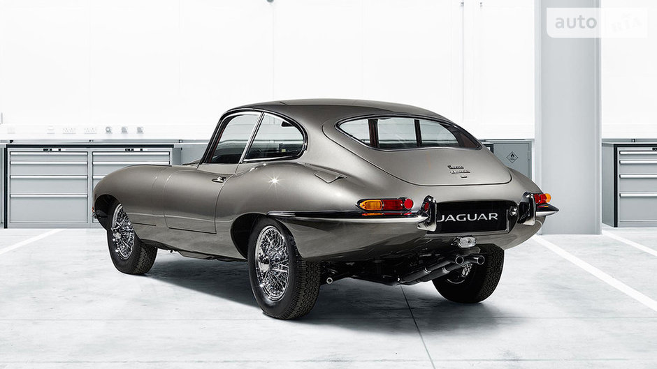 Купе Ягуар Е-Тайп Купе Ягуар Е-Тайп
