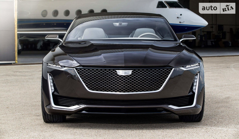 Cadillac CT8