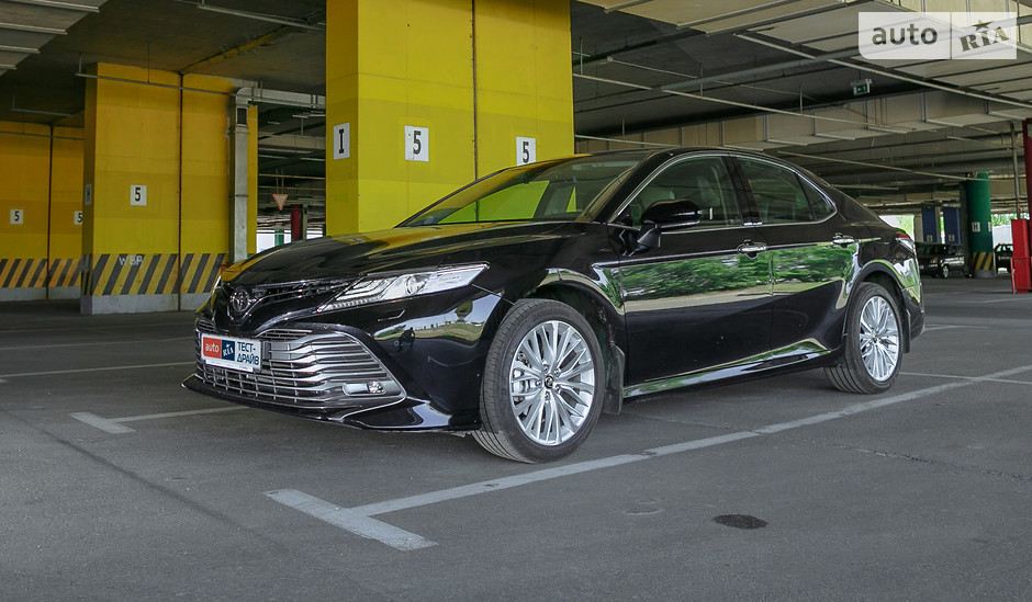 toyota camry xv70