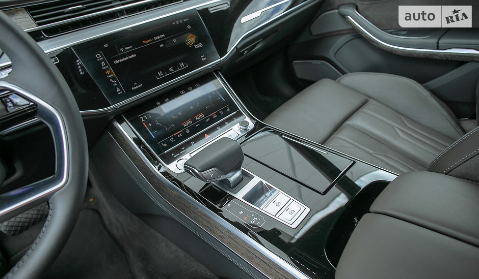 audi a8 long