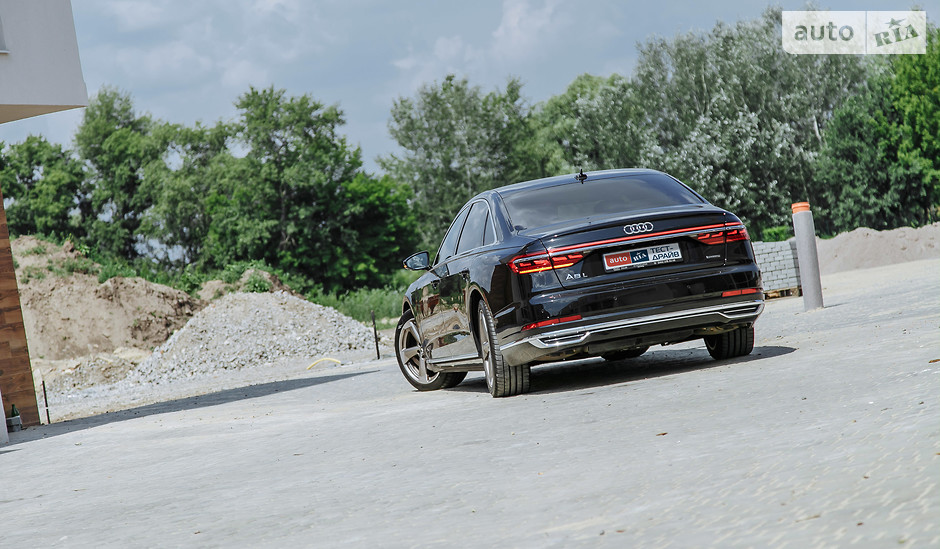 audi a8 long