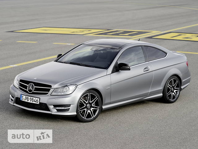 AUTORIA  73   - -       Mercedes-Benz C-Class   2