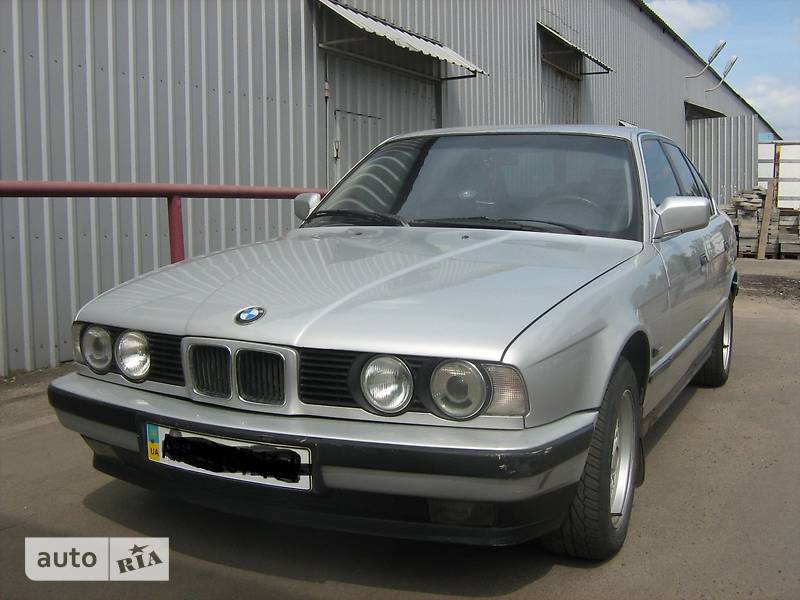 Бмв 520 1989