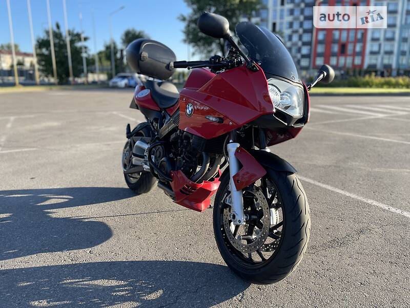 Бмв ф 800 ст