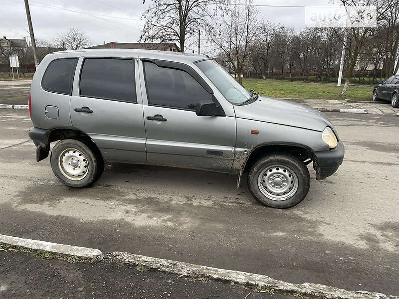 AUTO.RIA – Продам Шевроле Нива 2006 бензин 1.7 позашляховик / кросовер ...