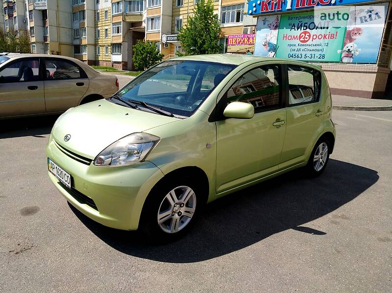 Daihatsu Sirion 2006
