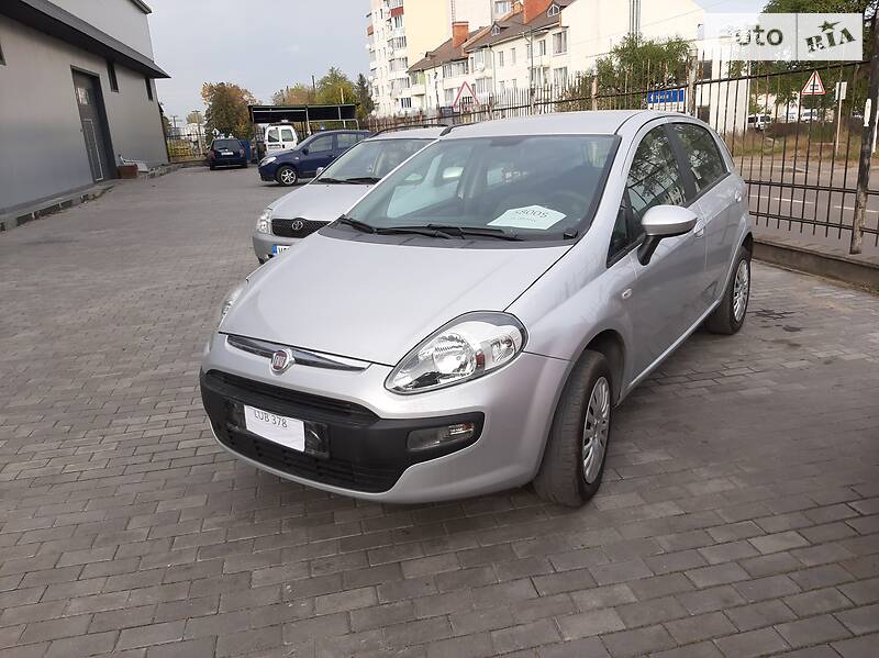 Auto Ria Prodam Fiat Punto 11 Gaz Benzin 1 4 Hetchbek Bu V Kostopole Cena 5950