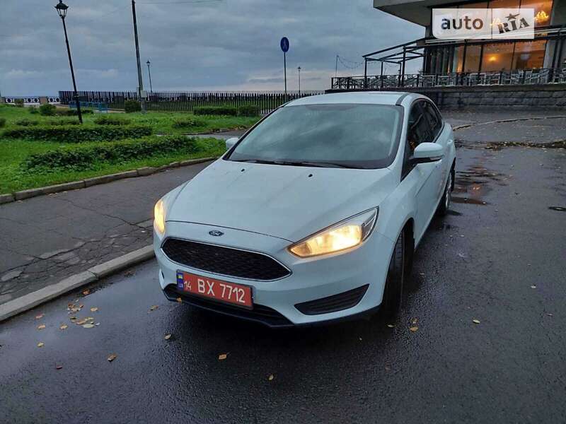 AUTO.RIA – Продам Форд Фокус 2016 бензин 2.0 седан бу у Києві, ціна 9200