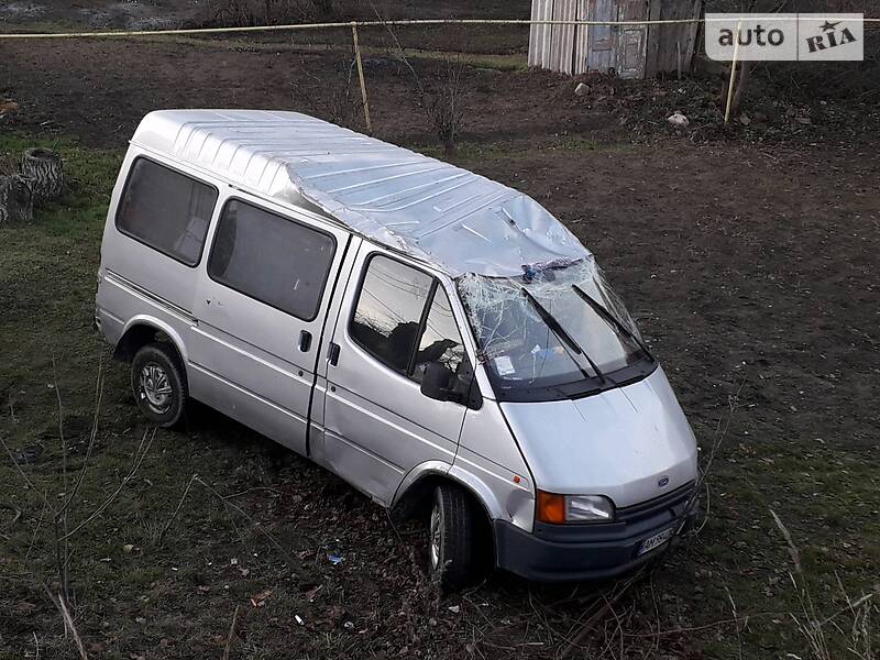 AUTO.RIA – Продам Ford Transit пасс. 1993 : 1500 $, Житомир