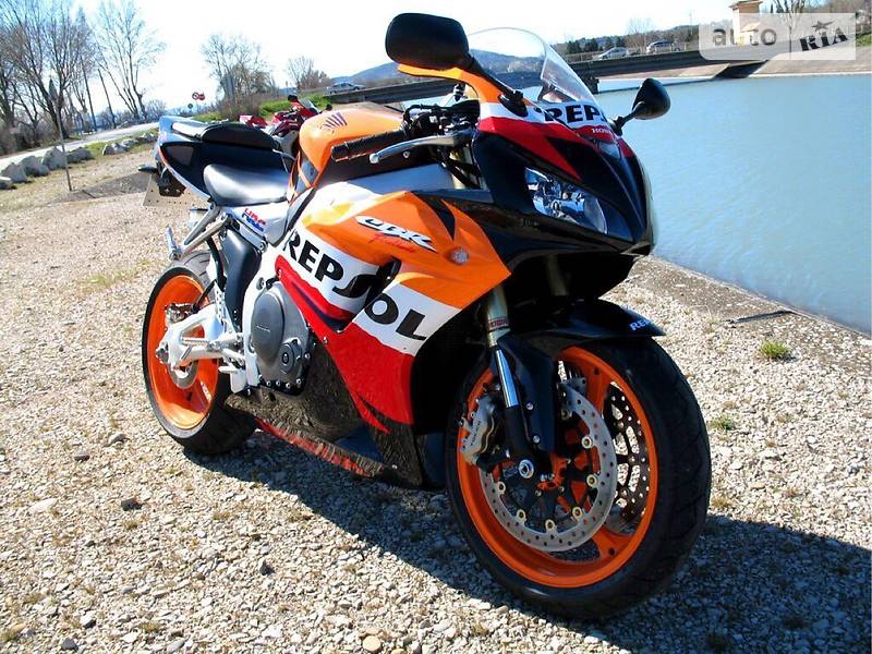Autoria продам хонда кбр 1000рр 2006 спортбайк бу в николаеве
