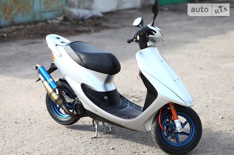 Auto Ria Prodam Honda Dio Af 34 08 Skuter Motoroller Bu U Kam Yanskomu Cina Grn Auto Ria Prodam Honda Dio Af 34 08 Skuter Motoroller Bu U Kam Yanskomu Cina Grn