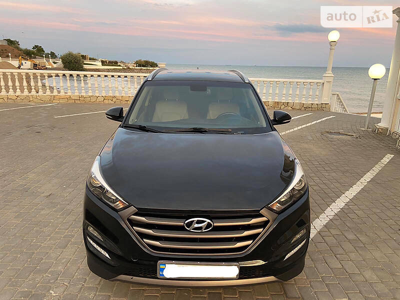 Hyundai Tucson LIMITED AWD 2017