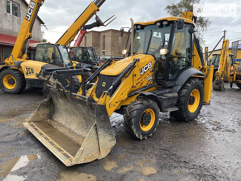 JCB 3CX Tourlok 2013