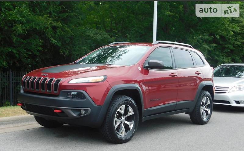 Auto Ria Prodam Dzhip Cheroki 2016 Benzin Vnedorozhnik Krossover Bu V Lvove Cena 17800