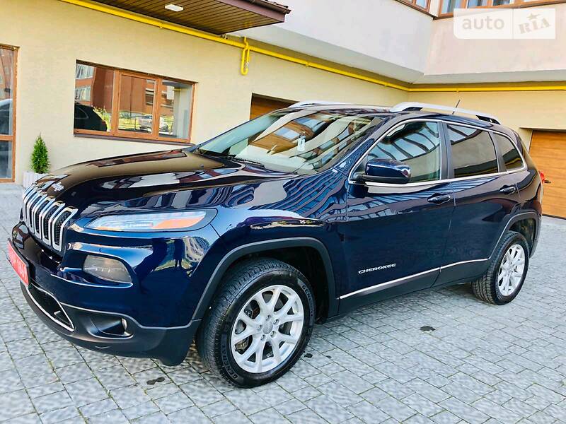 Jeep Cherokee CANADA 4x4 IDEAL 2015