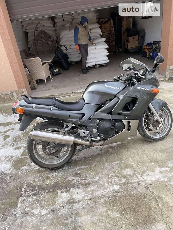 AUTO.RIA – Продам Кавасакі ZZR 400