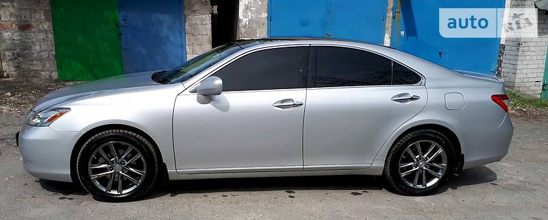 Лексус ес350 2011