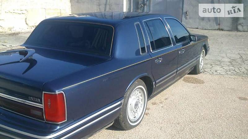 auto ria prodam linkoln taun kar