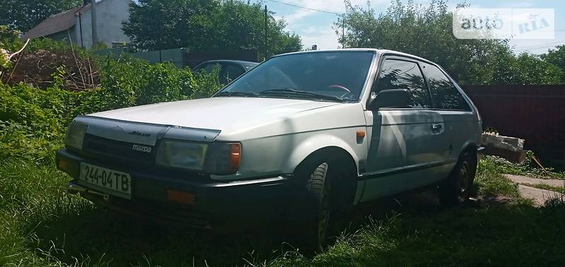 Мазда 323 1986г