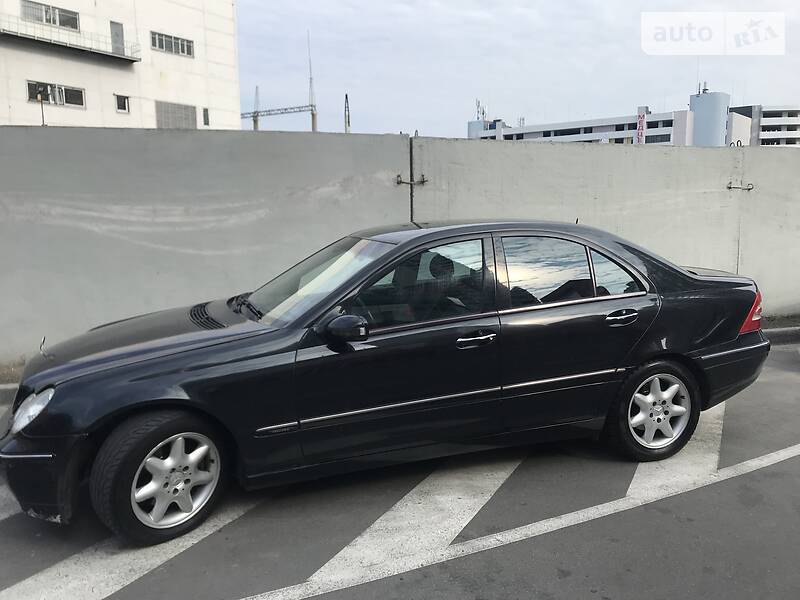 2003 Mercedes Benz C 320