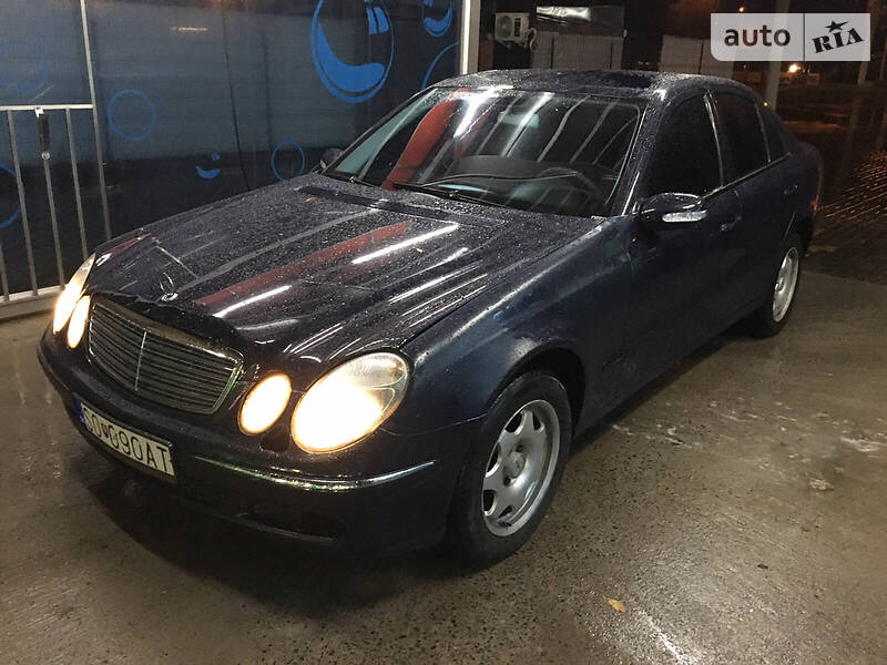 Mercedes-Benz E 220 2004