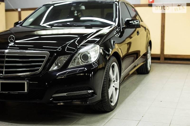Mercedes-Benz E 300 2012
