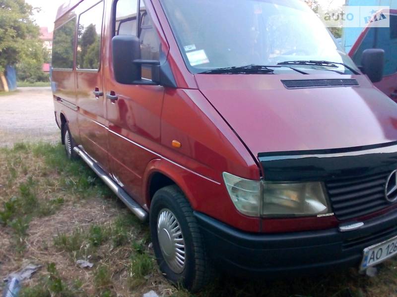 Мерседес спринтер 208. Sprinter 208d 1992.