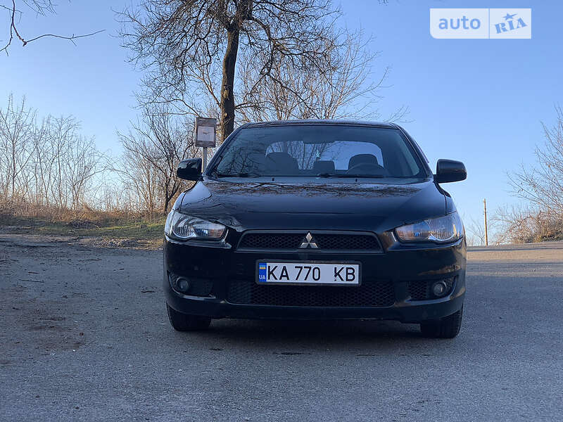 AUTO.RIA Продам Міцубіші Лансер Ікс 2009 бензин 2.0 седан бу у Києві