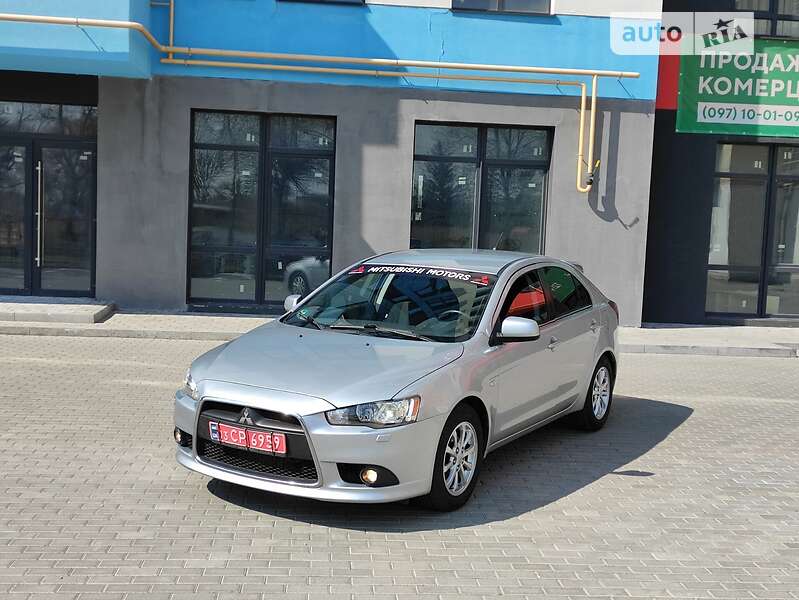 AUTO.RIA Продам Мітсубісі Лансер 2011 дизель 1.8 хетчбек бу у Рівному
