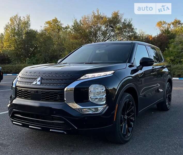 AUTO.RIA – Продам Мітсубісі Аутлендер 2021 бензин 2.5 позашляховик ...