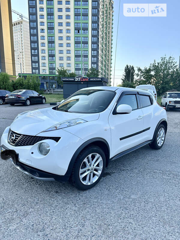 AUTO.RIA – Продам Ніссан Жук 2011 бензин 1.6 позашляховик / кросовер бу ...