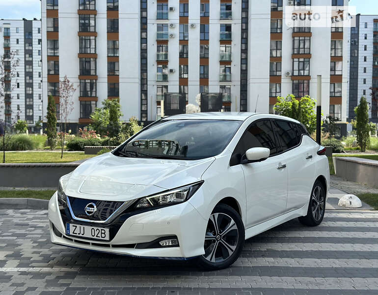 Nissan leaf auto ria deals