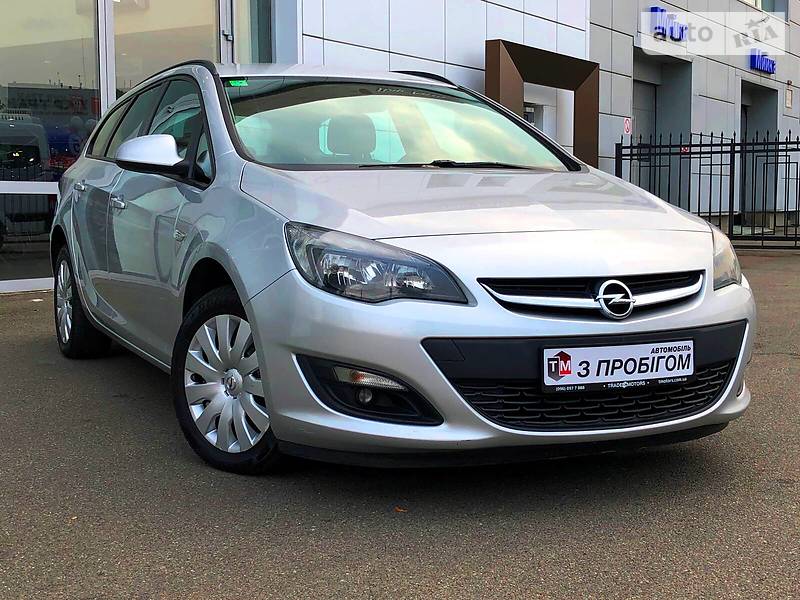 Opel Astra J Sports Tourer c NDS 2014