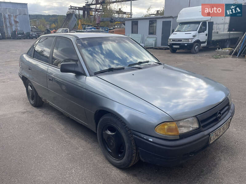 AUTO.RIA – Продам Опель Астра 1992 (04314TA) газ пропан-бутан / бензин ...