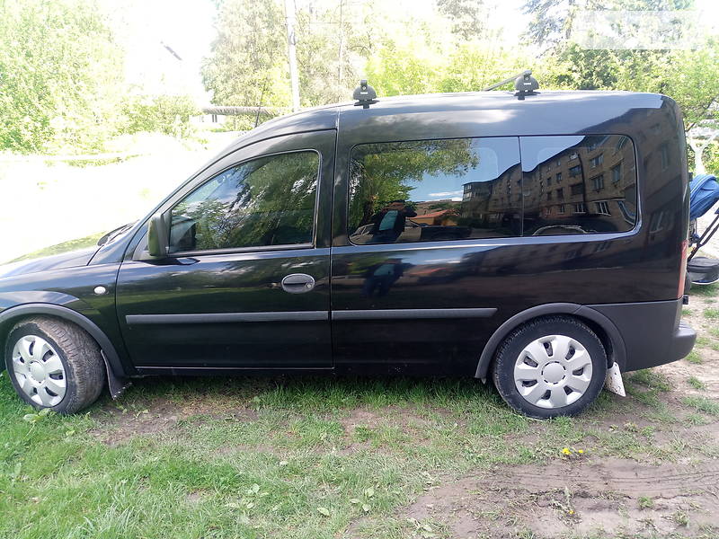 Opel Combo Tour C Facelift 2003 2004 1 7 Cdti 65 Hp Auto Data